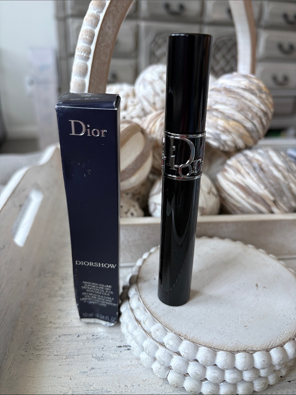 Dior Diorshow 24h Buildable Mascara - Black - Picture 2 of 6
